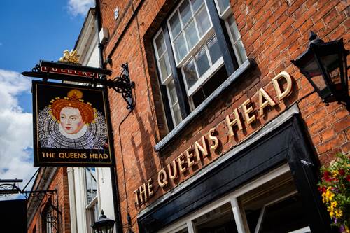 The-Queens-Head-Farnham-10.jpg